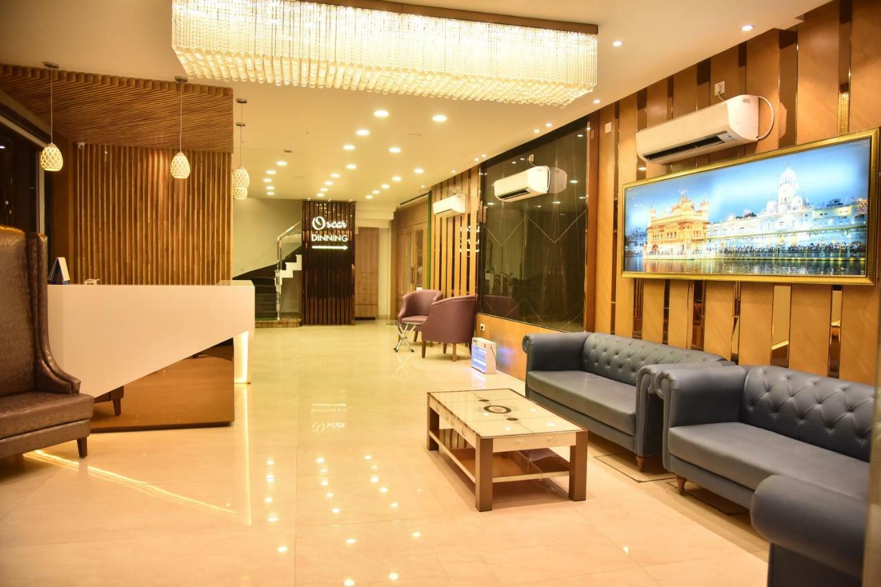 Hotel Oscar Amritsar Exterior foto